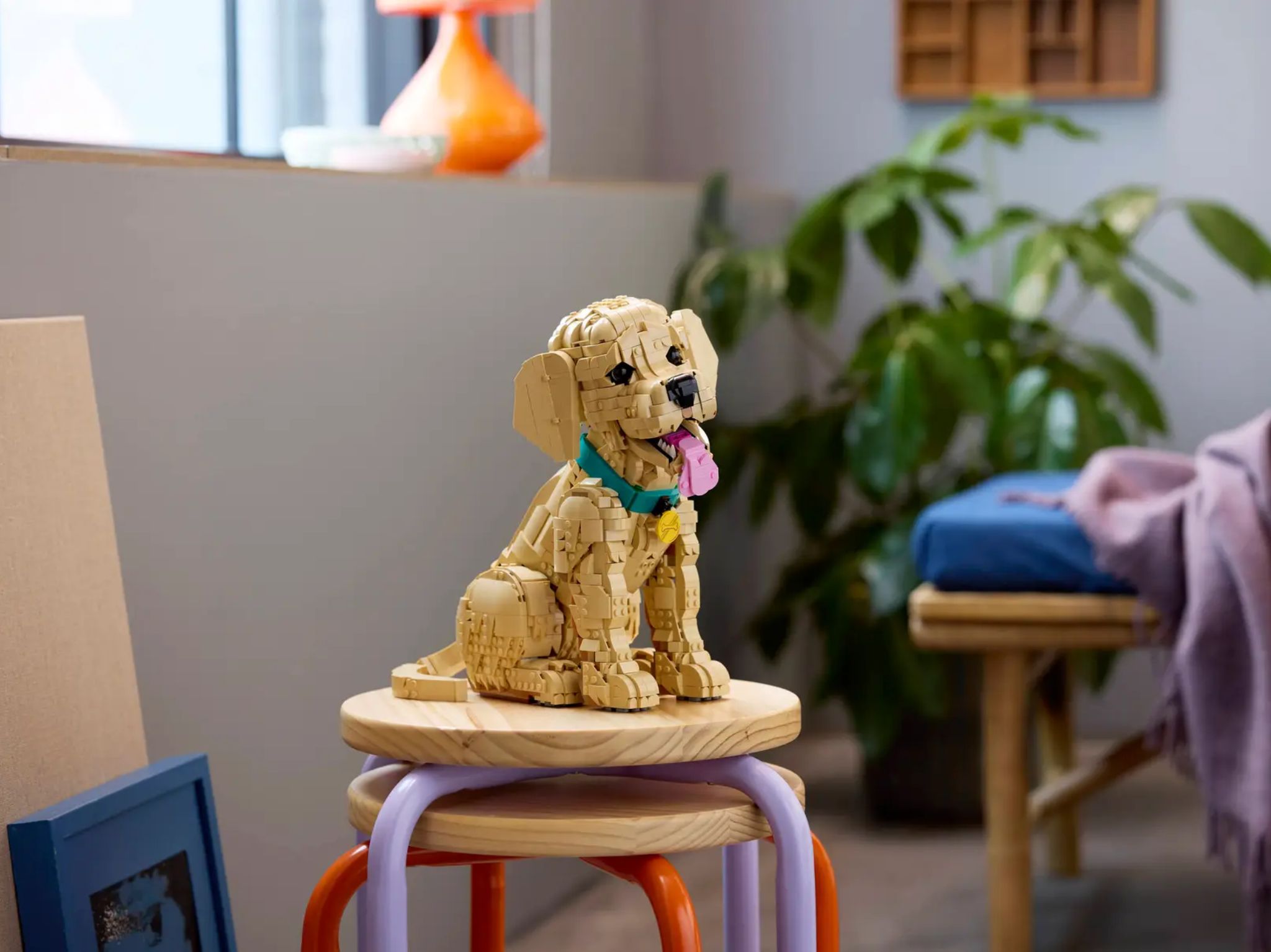 LEGO Icons Golden Retriever Puppy Set ©Image Credit: LEGO