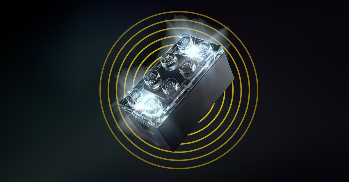 LEGO SMART Play’s SMART Brick brings sounds, lights, and surprises to any LEGO set. | ©Image Credit: LEGO