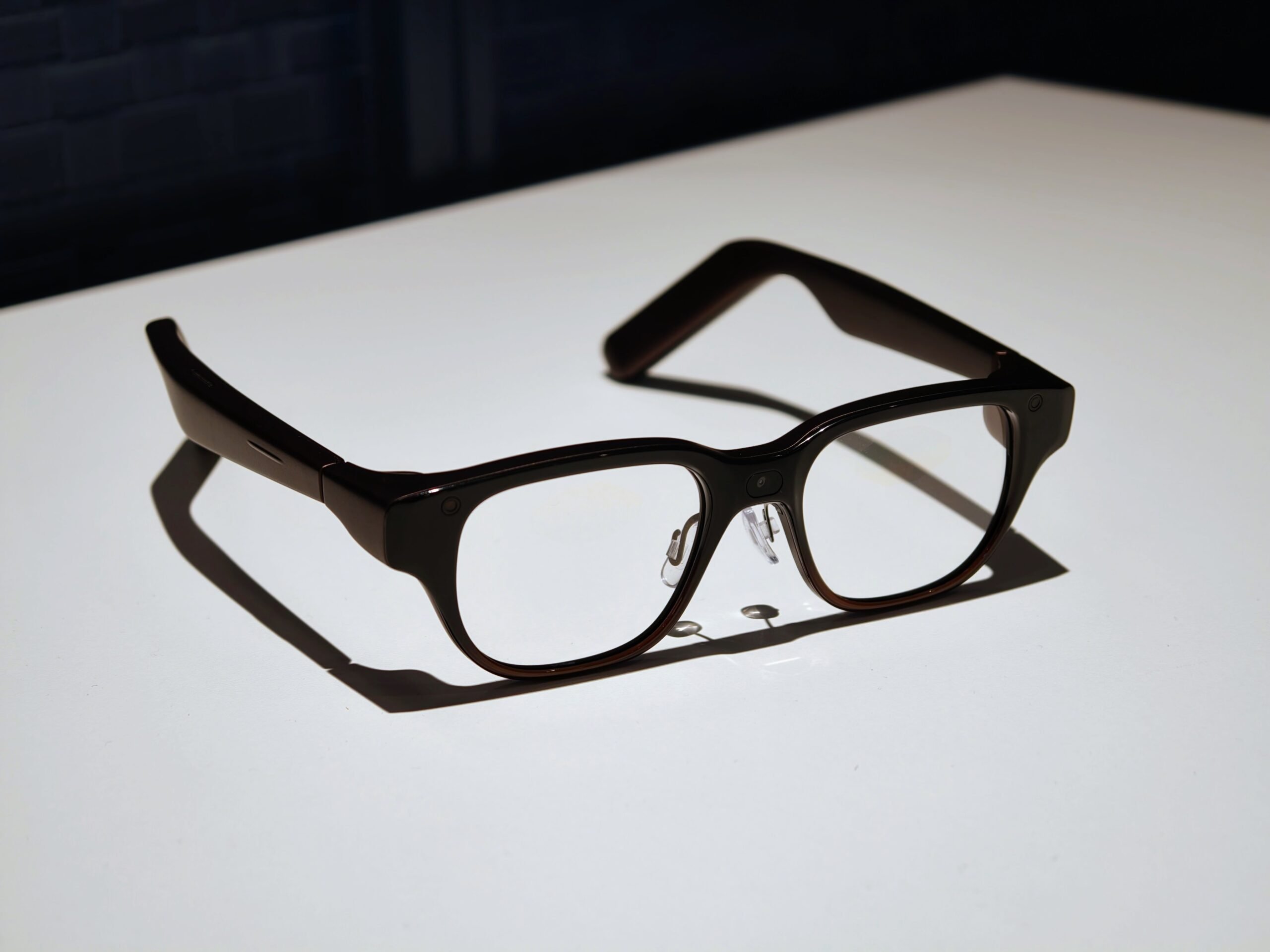 The Lenovo AI Glasses Concept are a showcase for Qira, Lenovo's new AI platform ©Image Credit: GEEKSPIN