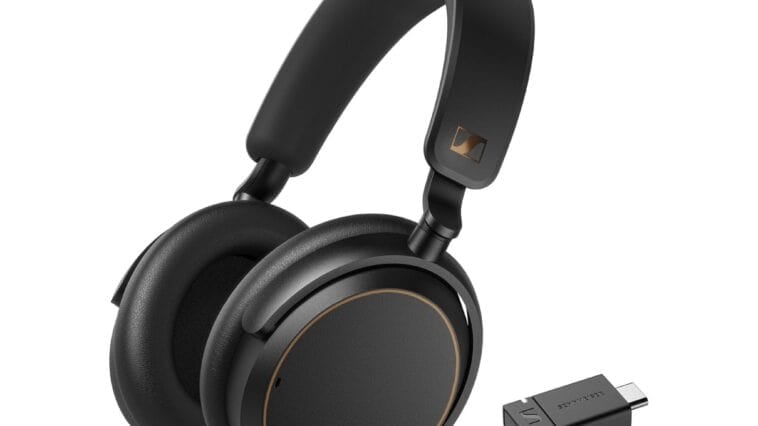 Sennheiser ACCENTUM Wireless Headphones ©Image Credit: Sennheiser