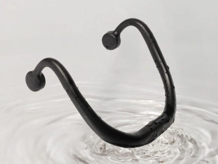 Snag these $329 waterproof headphones for $295 1 Zygo Z2 Waterproof Headphones ©Image Credit: Zygo