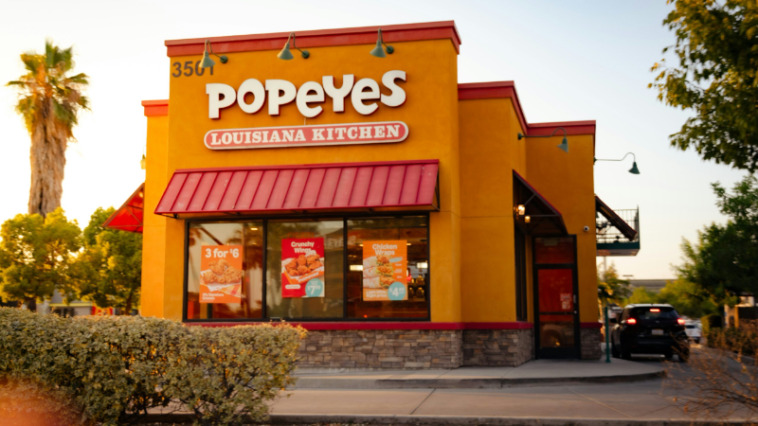 Major Popeyes operator seeks bankruptcy to restructure debt | ©Image Credit: Unsplash / Nishat Samadzai