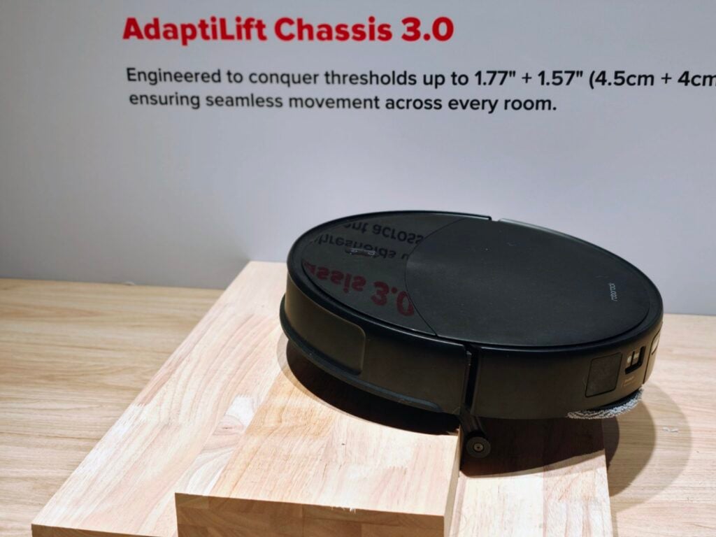 Roborock Saros 20 ©Image Credit: GEEKSPIN