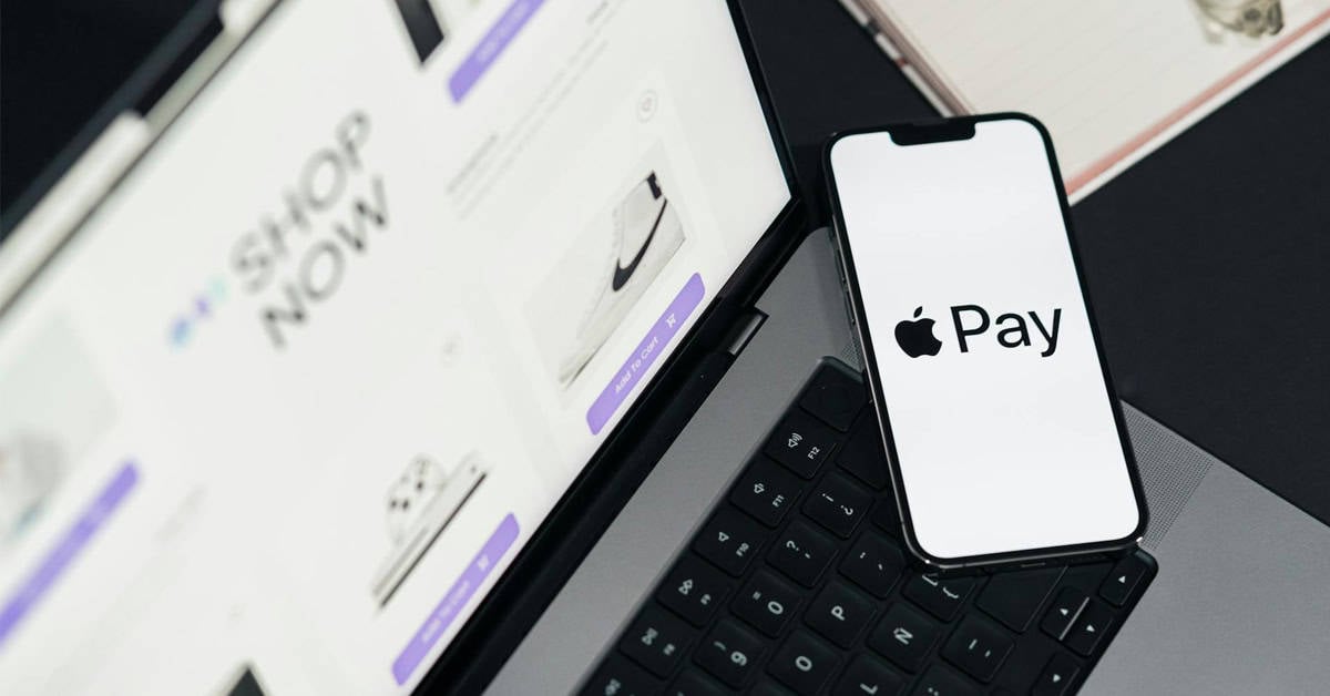 Beware of fake Apple Pay alerts—scammers are cloning official messages to steal your account info. | ©Image Credit: Julio Lopez/Pexels