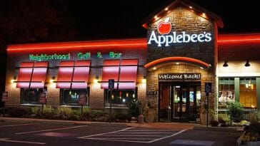 An Applebee’s restaurant on Route 1 in Saugus, Massachusetts | Wikimedia Commons / Anthony92931
