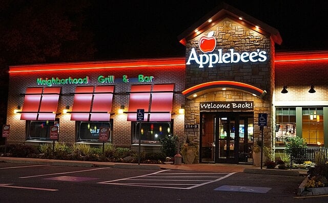 An Applebee’s restaurant on Route 1 in Saugus, Massachusetts | Wikimedia Commons / Anthony92931