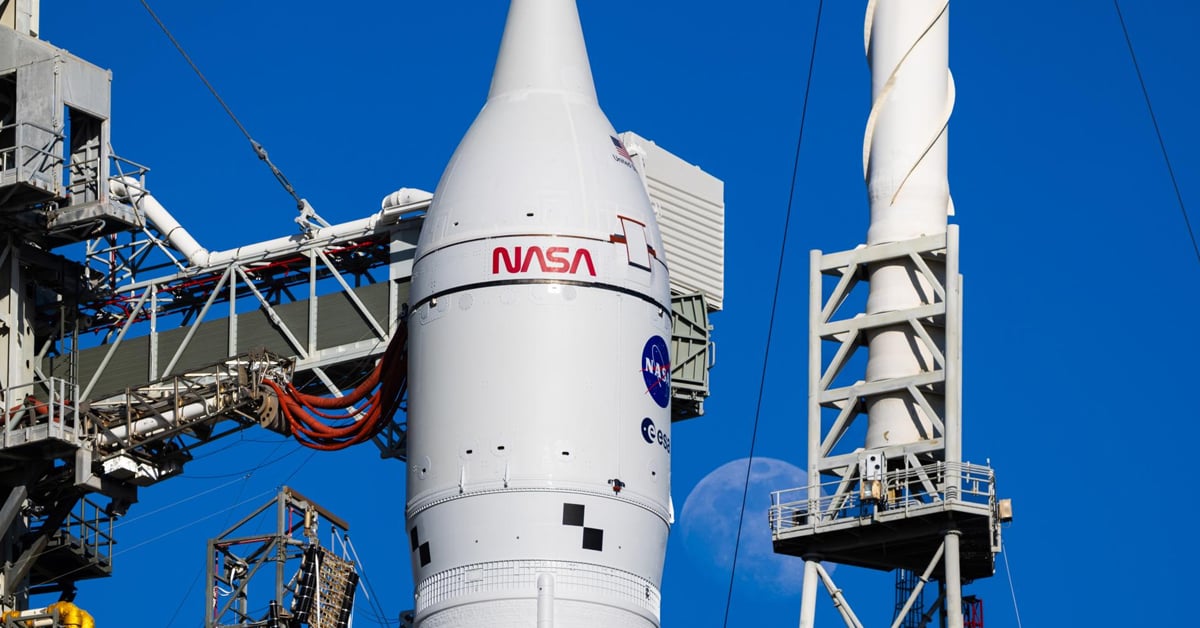 Historic Artemis II mission has been delayed as NASA addresses glitches from wet dress rehearsal. | ©Image Credit: NASA