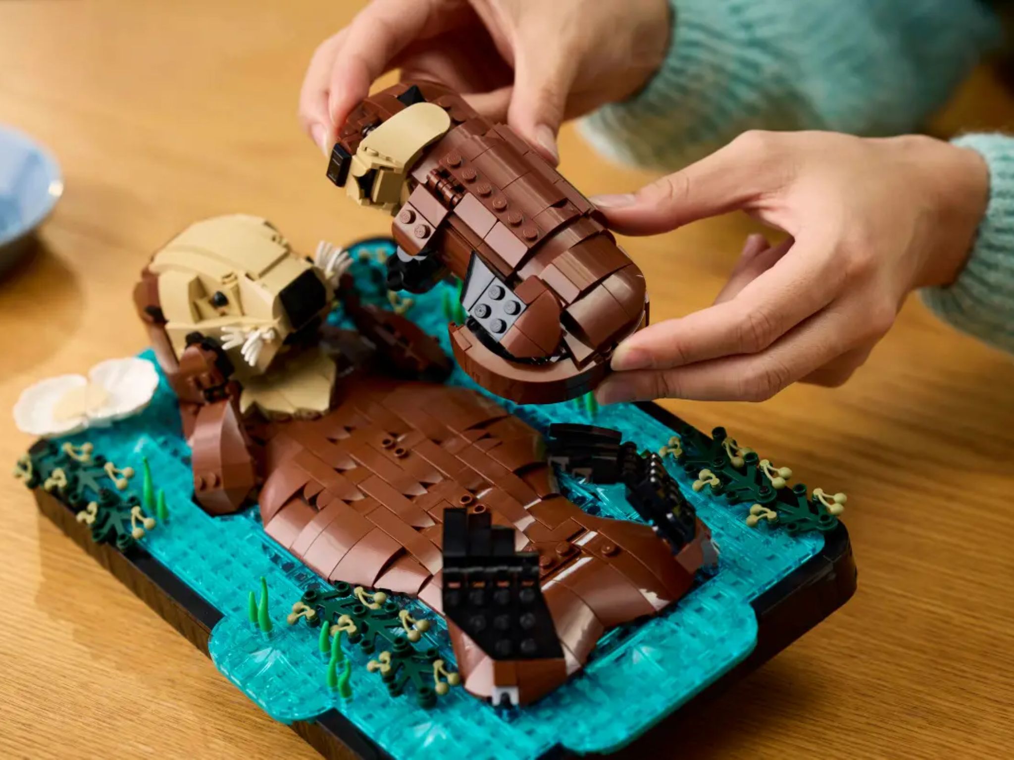 LEGO Floating Sea Otters Set ©Image Credit: LEGO