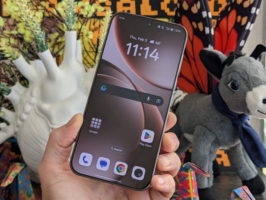 Oppo Find X9 Ultra front