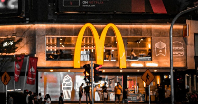 A return to roots: McDonald's $3 menu items aim to bridge the gap in a challenging 2026 economy. | ©Image Credit: Muhammad Wafiy / Unsplash