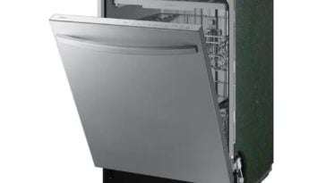 Samsung Dishwasher with 3rd Rack ©Image Credit: Samsung