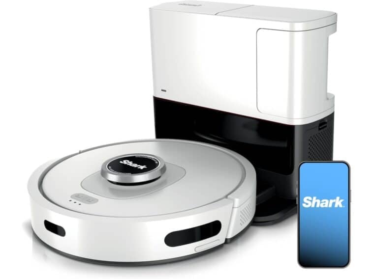 Shark AI Ultra robot vacuum ©Image Credit: Shark