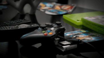 Xbox 360, PS3 now called retro | ©Image Credit: Unsplash / Arturo Rey