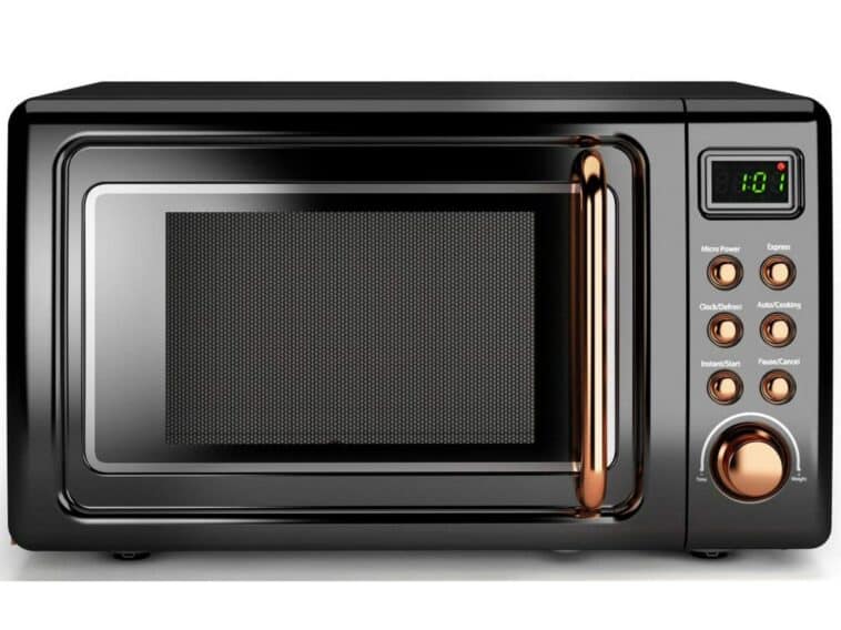 Costway 0.7 Cu.ft Retro Countertop Microwave Oven ©Image Credit: Costway