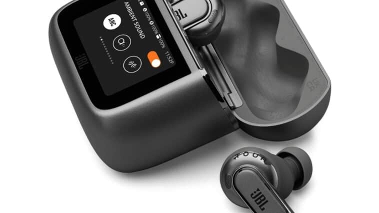JBL Tour Pro 3 Earbuds ©Image Credit: JBL