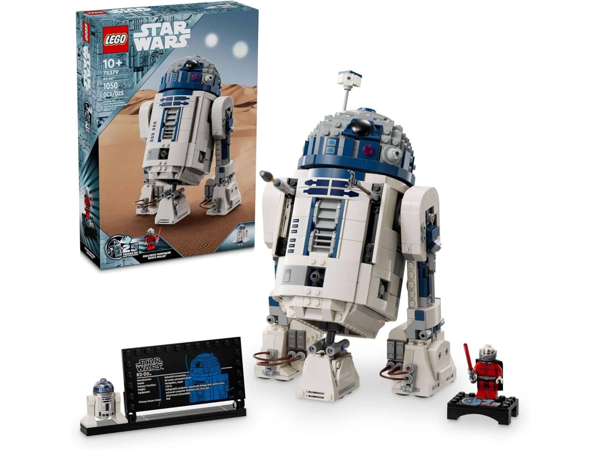 LEGO Star Wars R2-D2 Building Toy Set ©Image Credit: LEGO