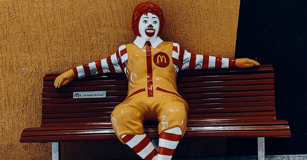 McDonald’s is set to introduce dirty sodas and refreshers as it dives into the booming beverage market this May. | ©Image Credit: Eshak Angell