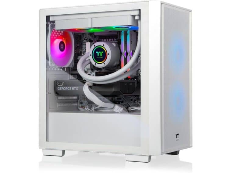 Thermaltake Versa u2660TS Gaming Desktop ©Image Credit: Thermaltake
