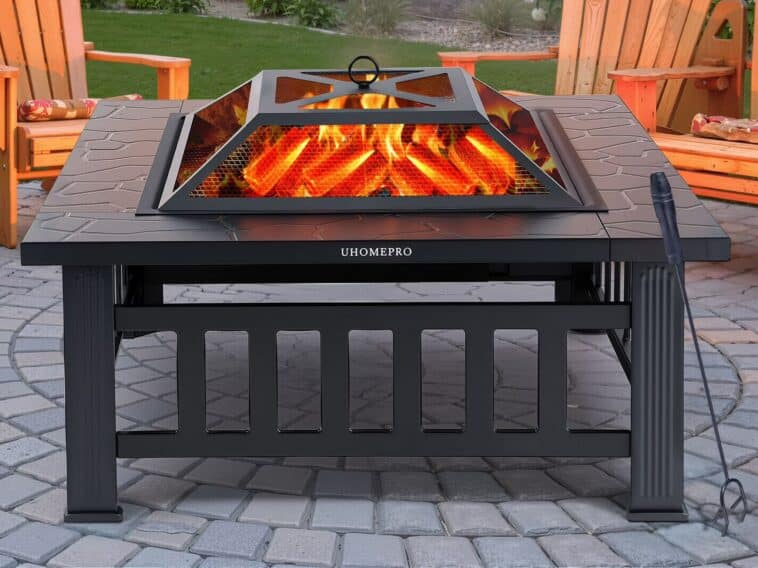 UhomePro 32-inch Outdoor Fire Pit ©Image Credit: Uhomepro