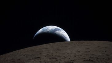 The Orion spacecraft will transform into a "controlled fireball" as it hits Earth's atmosphere at 24,000 mph, testing NASA's redesigned heat shield to its limits. ©Image Credit: NASA