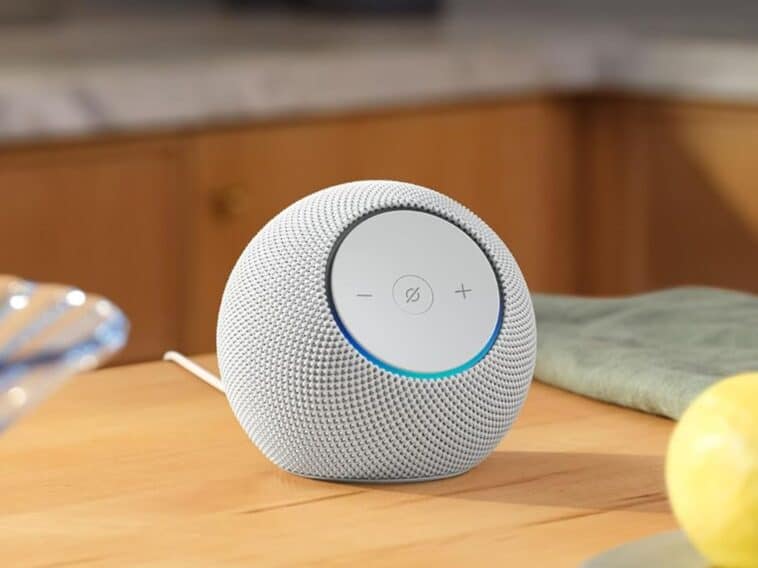 Amazon Echo Dot Max ©Image Credit: Amazon