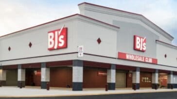 BJ's Wholesale Club Storefront ©Image Credit: BJ's