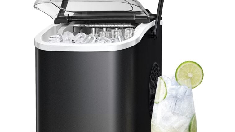 Goosiay Countertop Ice Maker ©Image Credit: Goosiay