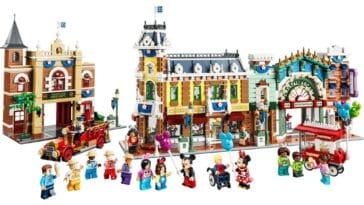 LEGO Disney Main Street, U.S.A. ©Image Credit: LEGO