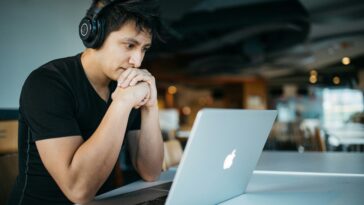 Students across the U.S. were locked out of Canvas after hackers targeted the education platform | ©Image Credit: Unsplash / Wes Hicks