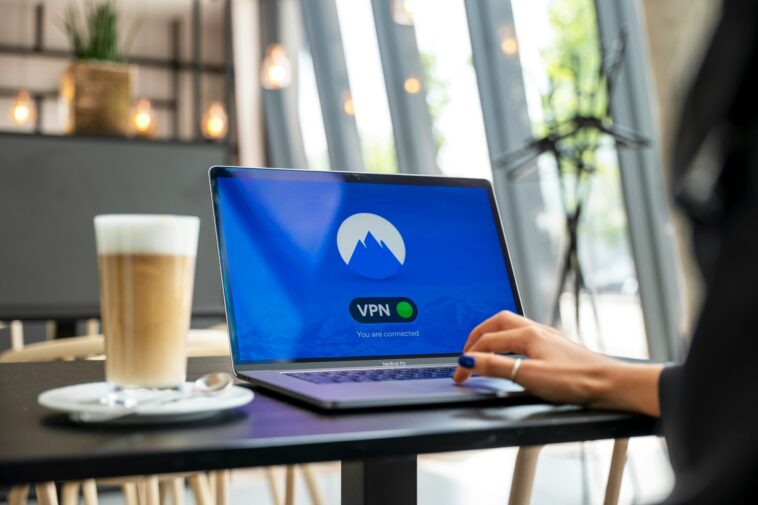 A new Utah law could push websites to block VPN users entirely | ©Image Credit: Unsplash / Petter Lagson