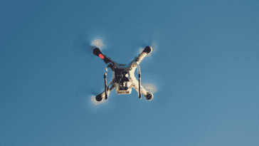 NASA is partnering with a transplant nonprofit to test whether drones can safely deliver human organs | ©Image Credit: Unsplash / George Kroeker