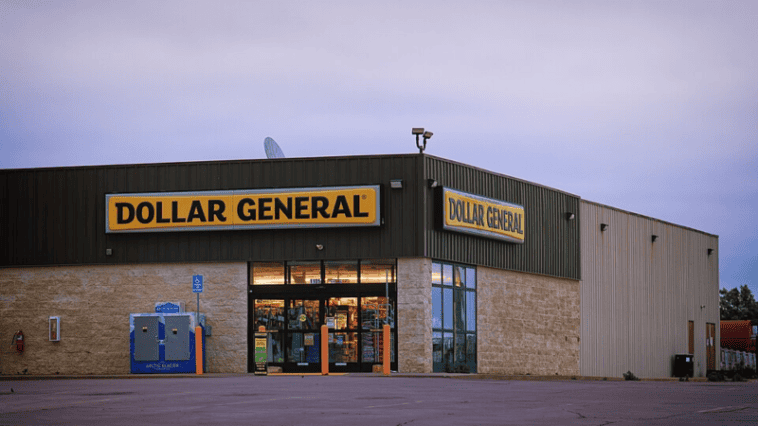 Dollar General is testing a new Costco style store layout 1 Dollar General is redesigning its stores around the Costco and Marshalls treasure hunt model | ©Image Credit: Wikimedia Commons / Tony Webster