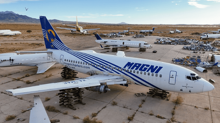 Mexican charter airline Magnicharters has grounded its fleet and filed for bankruptcy | ©Image Credit: Wikimedia Commons / Quintin Soloviev