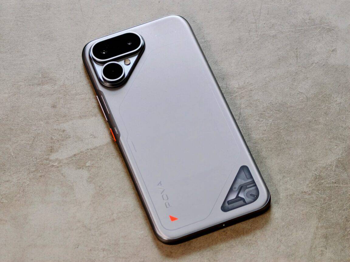 Despite its ultra-slim frame, the $300 Tecno Pova Curve 2 manages to pack a massive 8,000mAh battery. ©Image Credit: GEEKSPIN