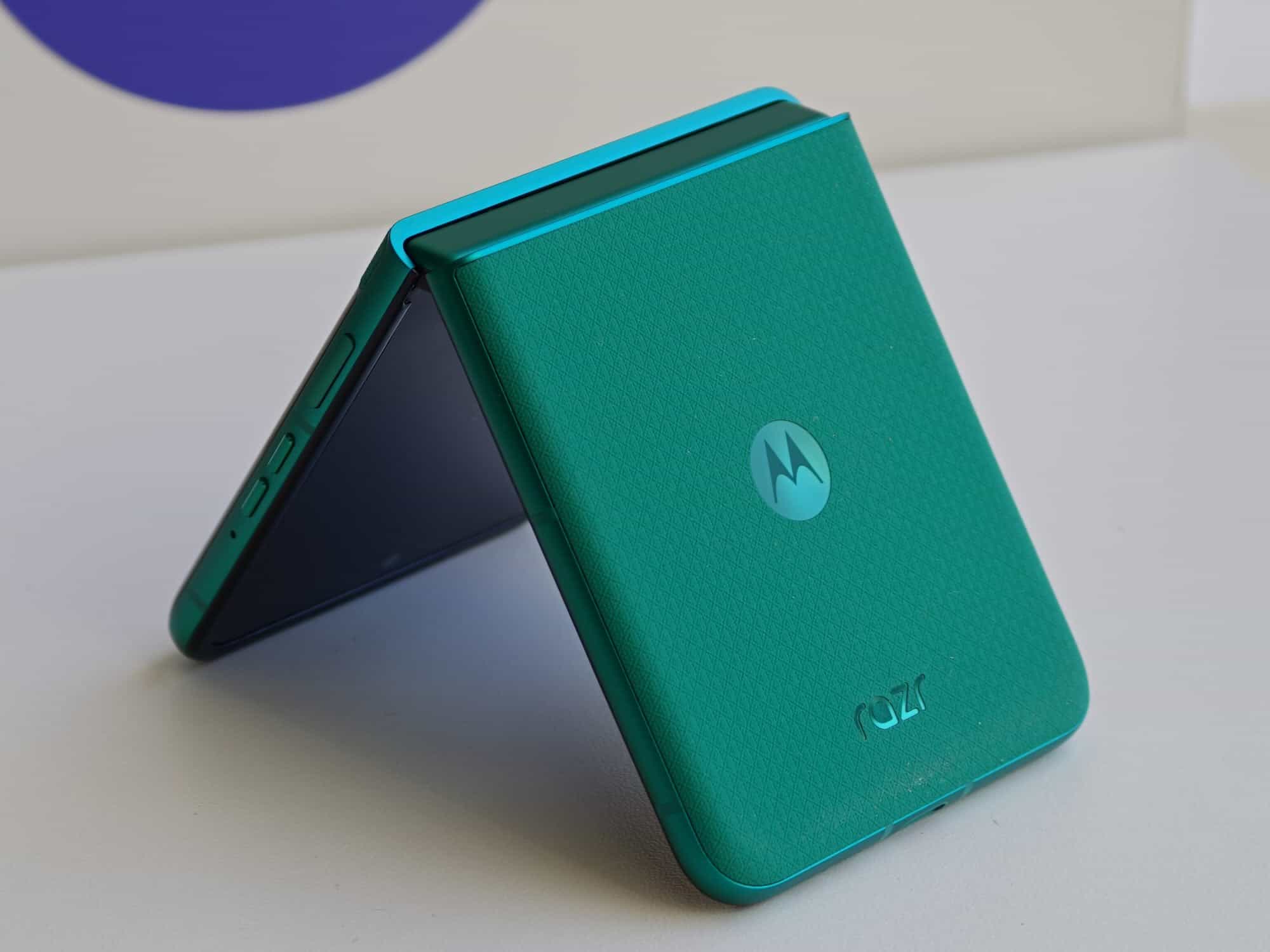 Motorola Razr 2026 series review: Simply the best 6 Beautifully crafted at a mainstream price point, the standard 2026 Motorola Razr in PANTONE Sporting Green features a rich, leather-inspired finish that doubles as a serious fashion statement. | Image Credit: GEEKSPIN