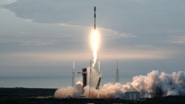 SpaceX Falcon 9 lifts off from Cape Canaveral on June 23, 2026, carrying the Starfall demonstration cargo-return capsule | ©Image Credit: SpaceX