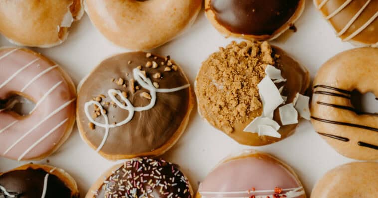 Krispy Kreme and Dunkin lead National Donut Day with free donuts and sweet Friday deals across the country. | ©Image Credit: Unsplash / Annie Spratt