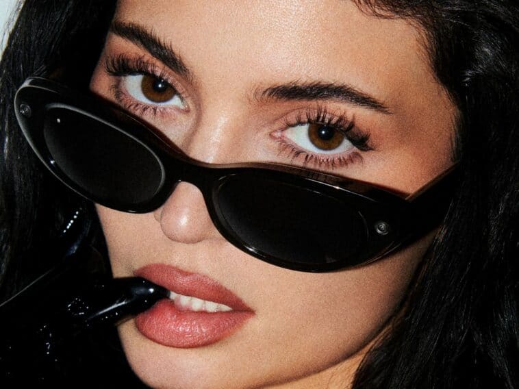 Meta Glasses on Kylie Jenner ©Image Credit: Meta