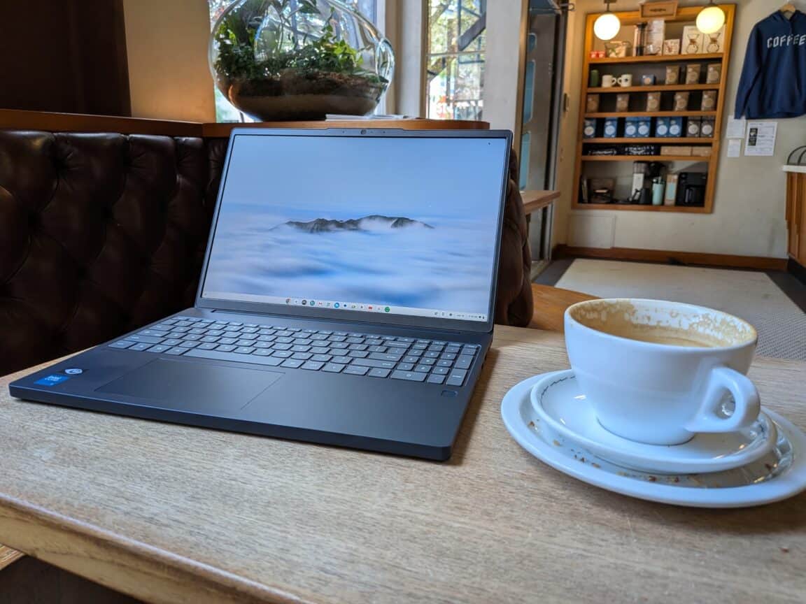Lenovo Chromebook Plus i Review: The ideal student laptop 1 The 15.3-inch display on the Lenovo Chromebook Plus i is just right for both working and watching movies ©Image Credit: GEEKSPIN