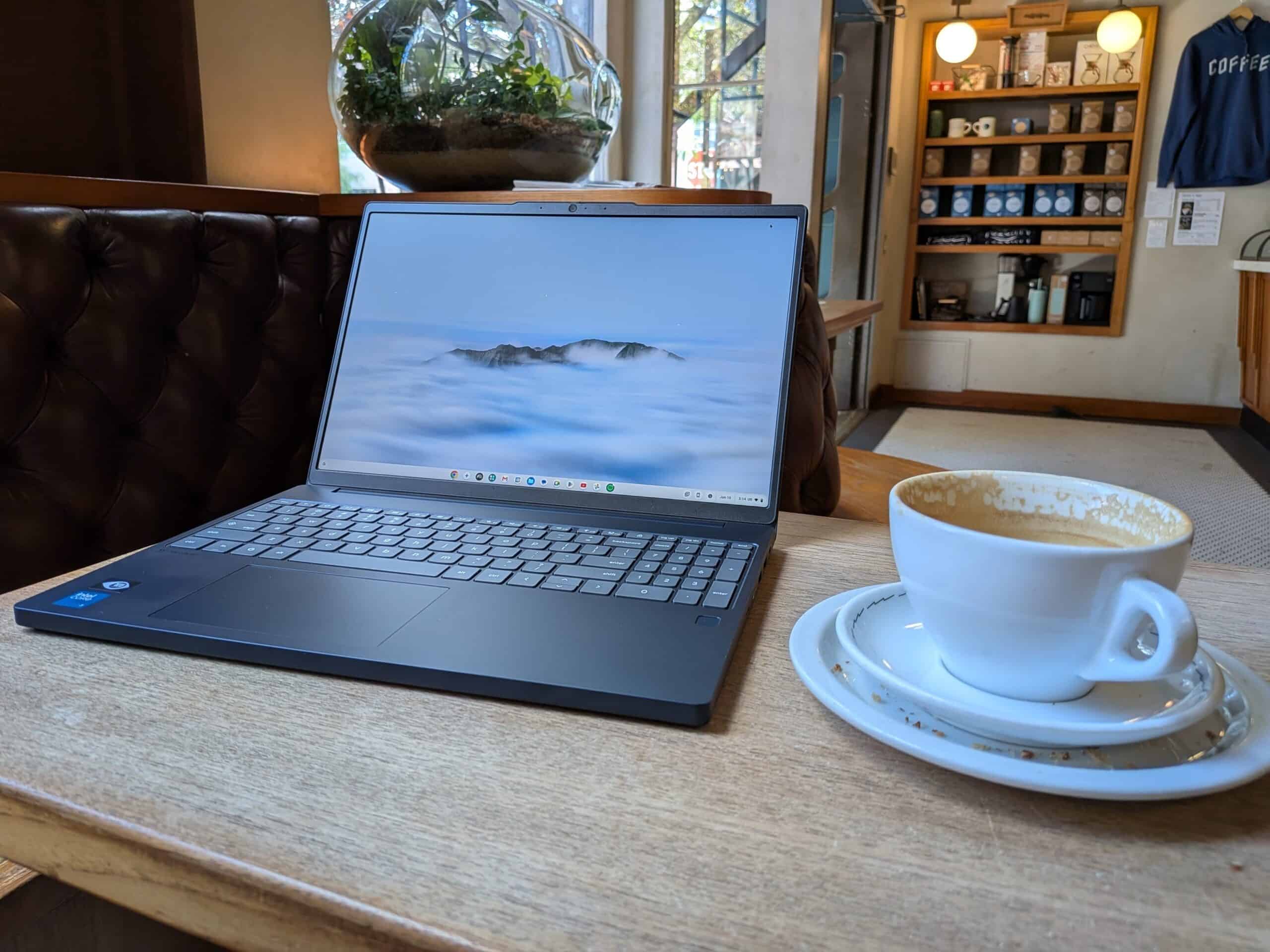 The 15.3-inch display on the Lenovo Chromebook Plus i is just right for both working and watching movies ©Image Credit: GEEKSPIN