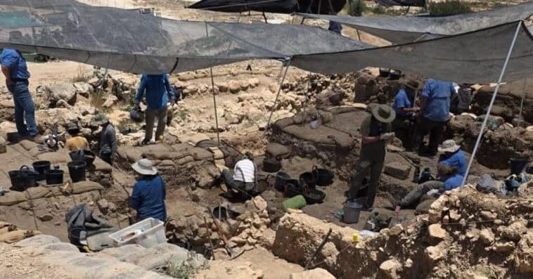 Archaeologists may have found ruins that housed the Ark of the Covenant 1 Excavations at Shiloh reveal ancient walls that may match the biblical Tabernacle linked to the Ark of the Covenant. | ©Image Credit: Ancient Shiloh / Facebook