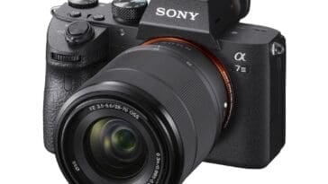 Sony Alpha a7 III Mirrorless Camera Kit ©Image Credit: Sony