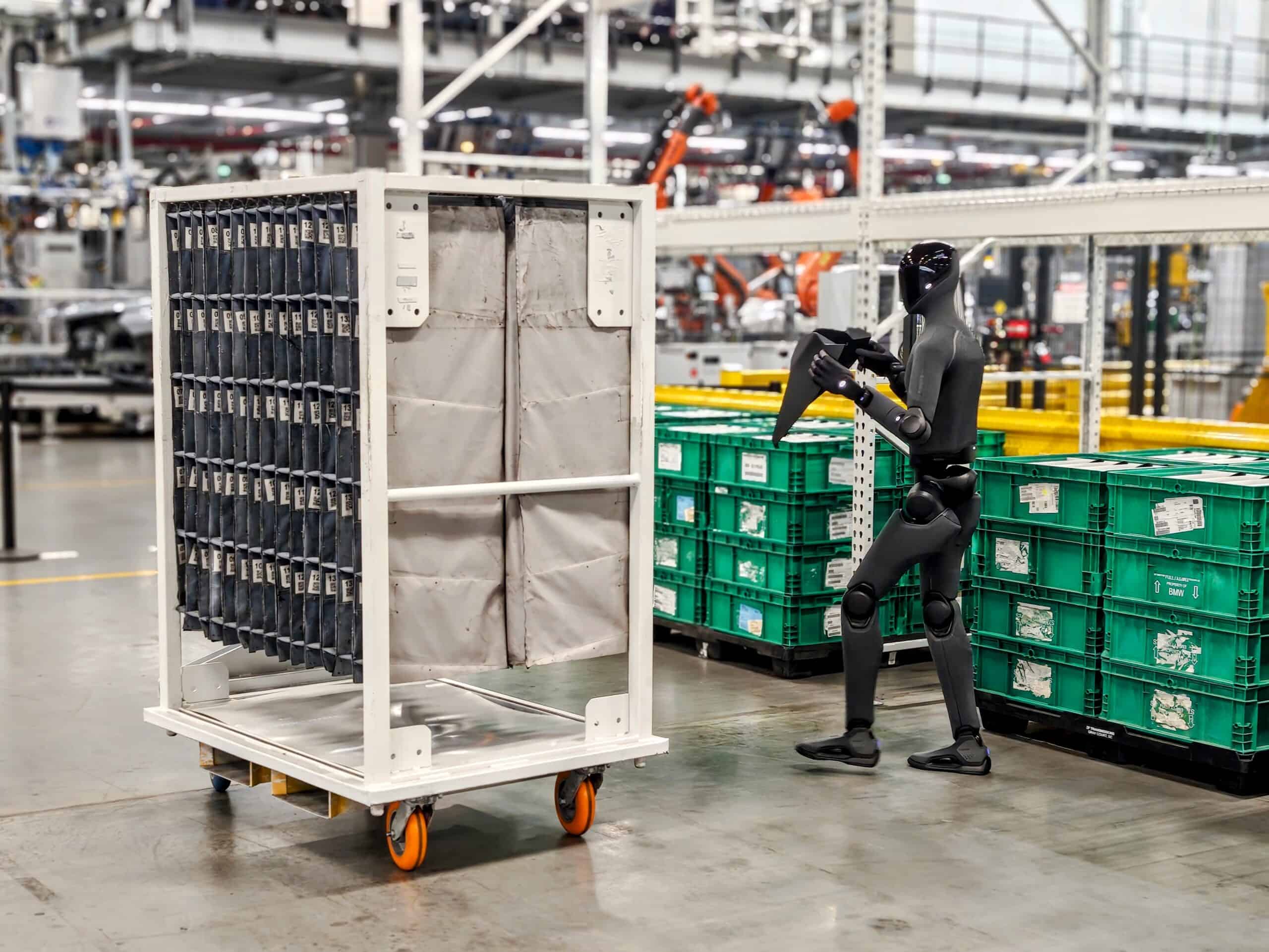 Humanoid robots are now helping build BMWs in the U.S. 2 After a successful pilot, BMW is giving its humanoid robots a larger role in vehicle production | ©Image Credit: GEEKSPIN