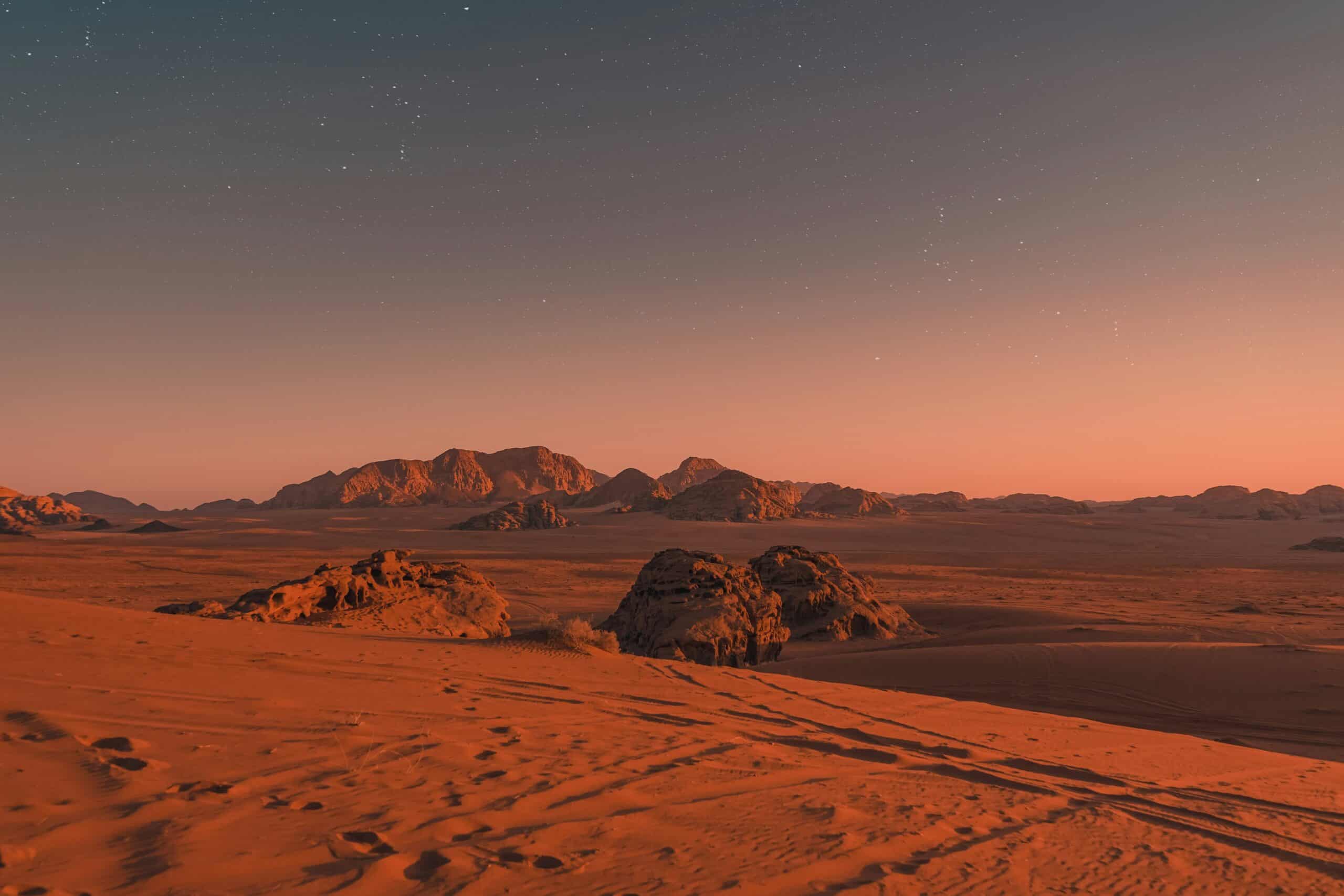 Scientists deliver major setback to search for alien life 2 At just 53% of Earth's width, Mars couldn't stand the test of time: its core cooled, volcanoes shut down, and solar winds stripped its air away. ©Image Credit: Unsplash / Daniele Colucci