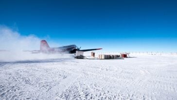 A Twin Otter takes off from Concordia Station on the East Antarctic Plateau, one of the most remote and extreme environments on Earth | ©Image Credit: ESA/IPEV/PNRA – B. Healey