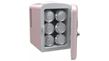 Frigidaire 6 Can Mini Fridge ©Image Credit: Frigidaire