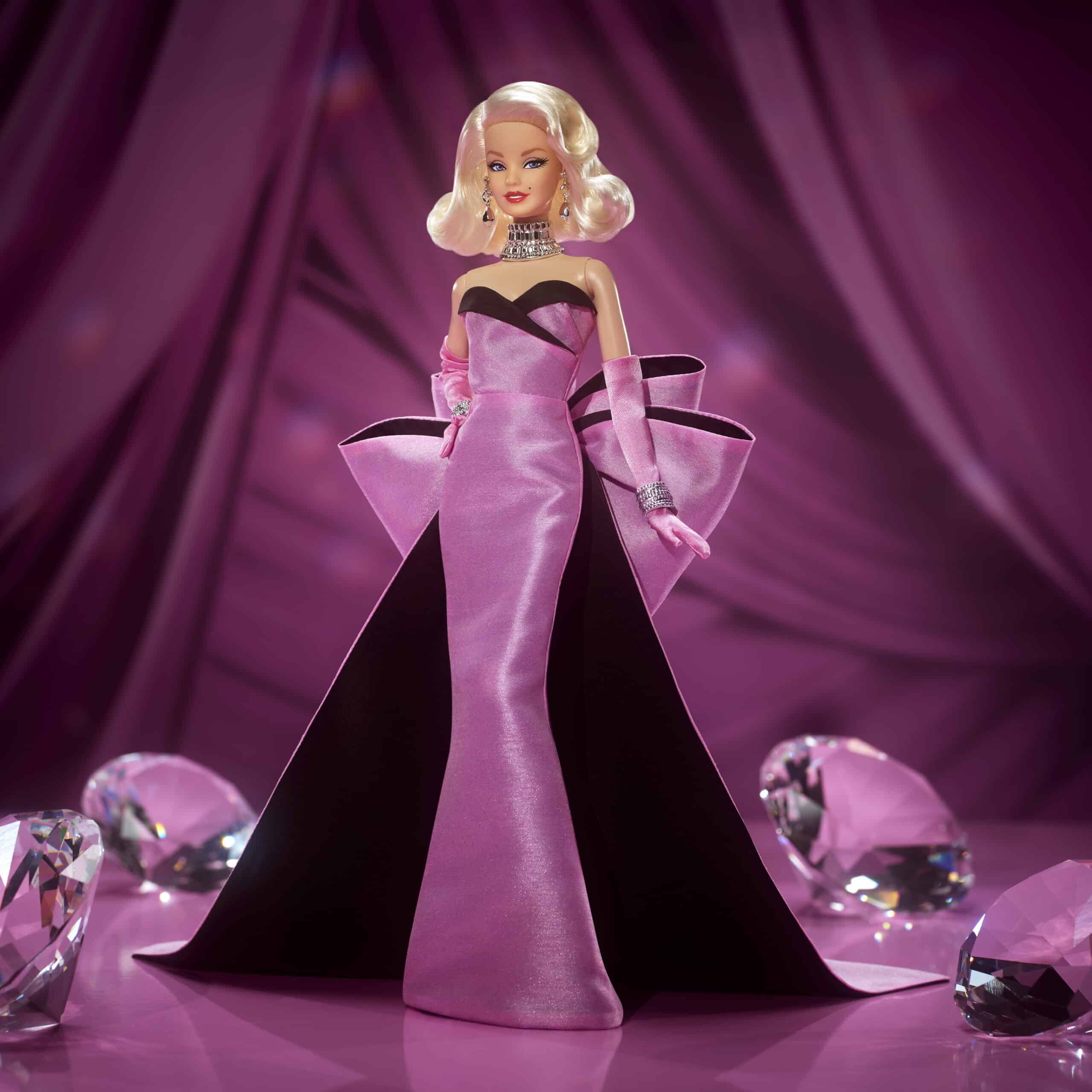 Marilyn Monroe Signature Barbie Doll (front view) | ©Image Credit: Mattel