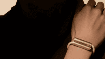 Fitbit co-founders are back with Luffu, a screen-free wearable designed to help families care for aging parents | ©Image Credit: Luffu