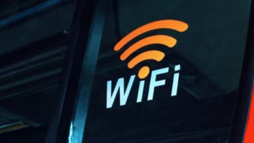 A new cyberattack campaign targets hotel Wi-Fi users with fake updates and malware designed to steal sensitive data. | ©Image Credit: Dreamlike Street / Unsplash