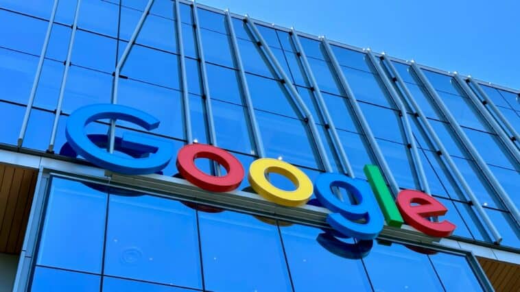 Experts warn that malware could potentially bypass Google Chrome-based passkeys on infected devices | ©Image Credit: Unsplash / Adarsh Chauhan